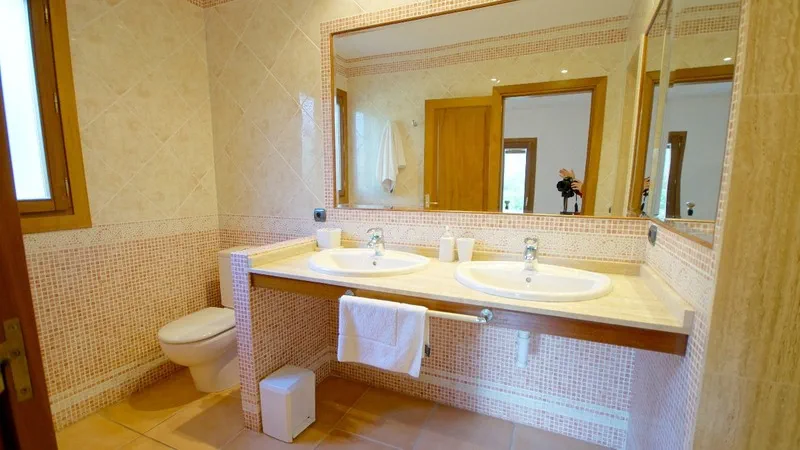 Villa in Costa de la Calma - Family Bathroom