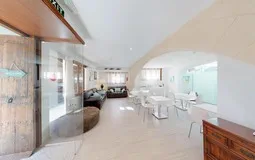 Hotel in Mallorca - Dining area and foyer