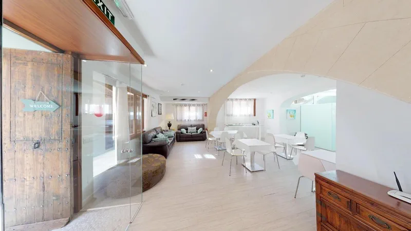 Hotel in Mallorca - Dining area and foyer