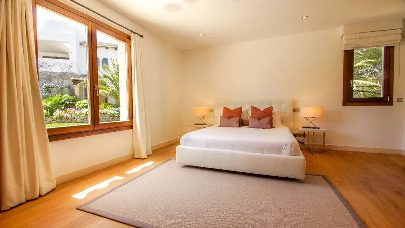 Mansion in La Mola - Bedroom1