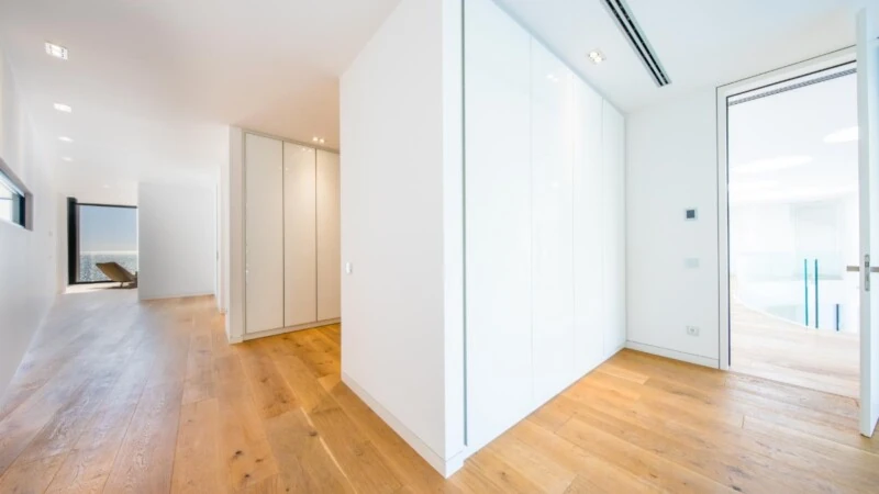 Villa in Mallorca - Master bedroom corridor