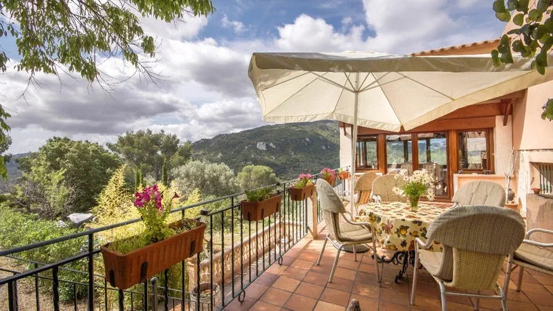 Finca in Esporles - Upper terrace and view