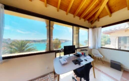 Villa in Nova Santa Ponsa - Office with sea views