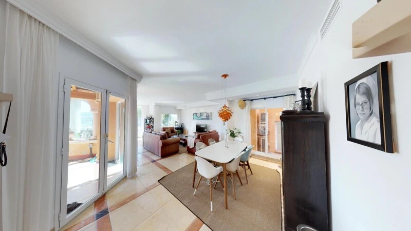 Villa in Nova Santa Ponsa - Dining and Living