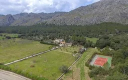 Finca in Cala Sant Vicenç - Aerial 2