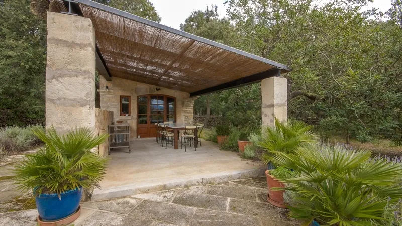 Finca in Cala Sant Vicenç - Outdoor kitchen and dining