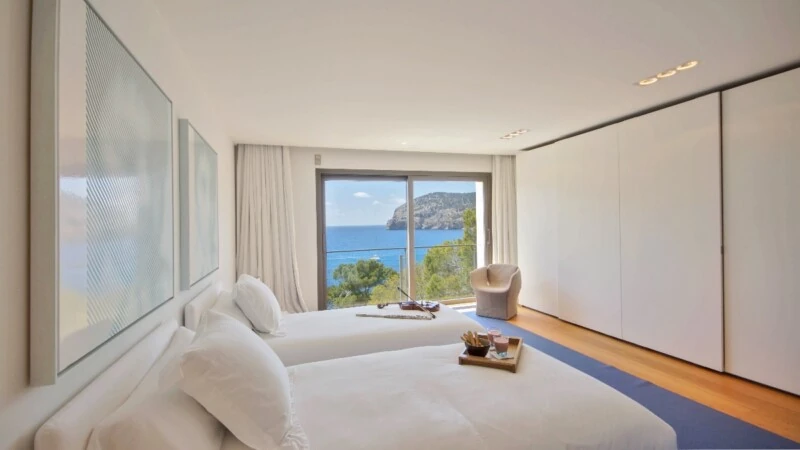 Mansion in Camp de Mar - Bedroom 2-2