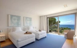 Mansion in Camp de Mar - Bedroom 2-4