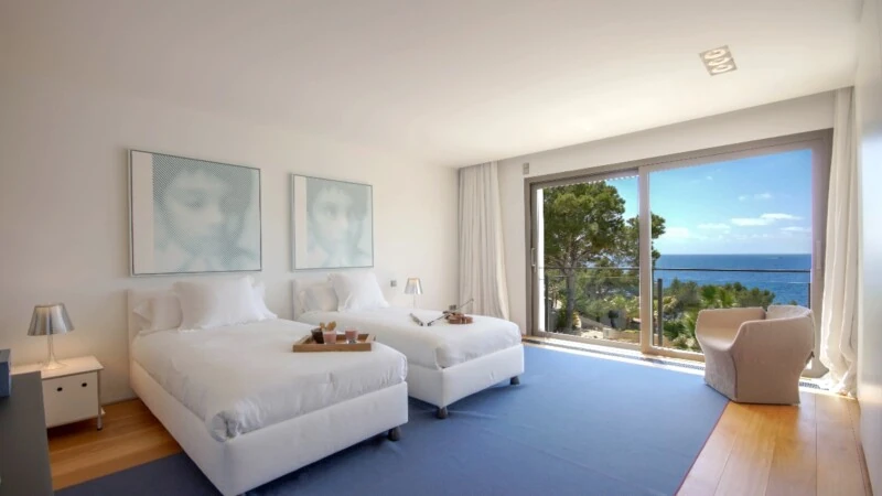 Mansion in Camp de Mar - Bedroom 2-4
