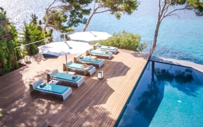 Mansion in Camp de Mar - Pool terrace view from upper level