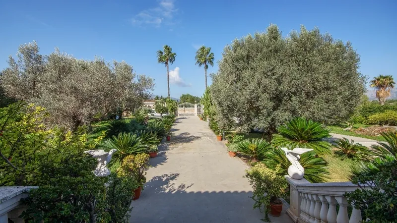 Villa in Son Sardina - Property entrance