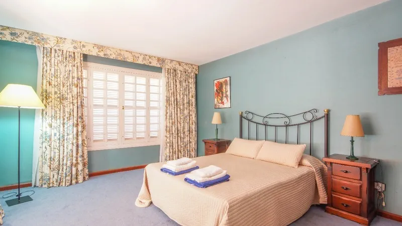 Villa in Son Vida - MASTER BED