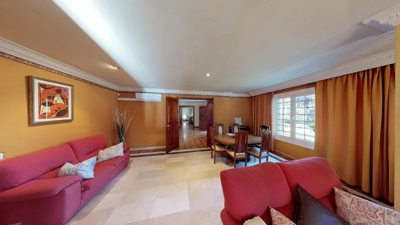 Villa in Son Vida - Living room table