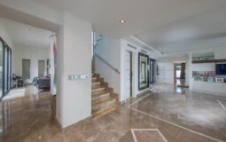 Villa in Bendinat - Entrance hall