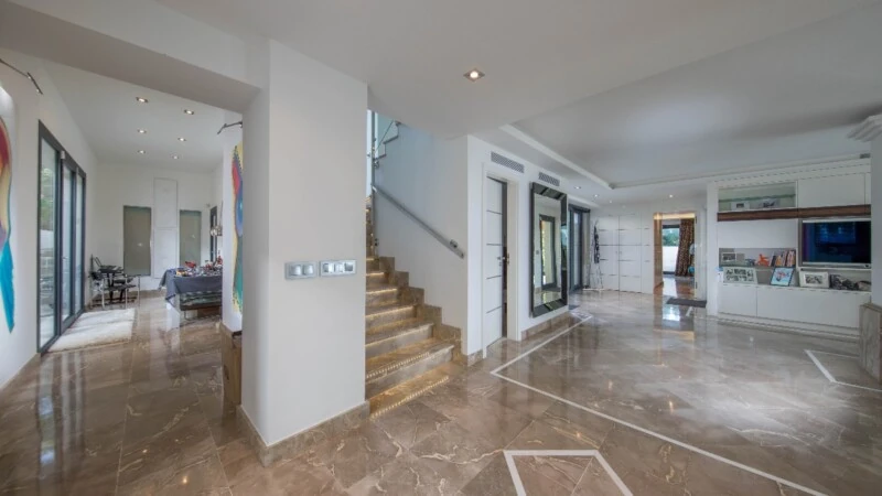 Villa in Bendinat - Entrance hall