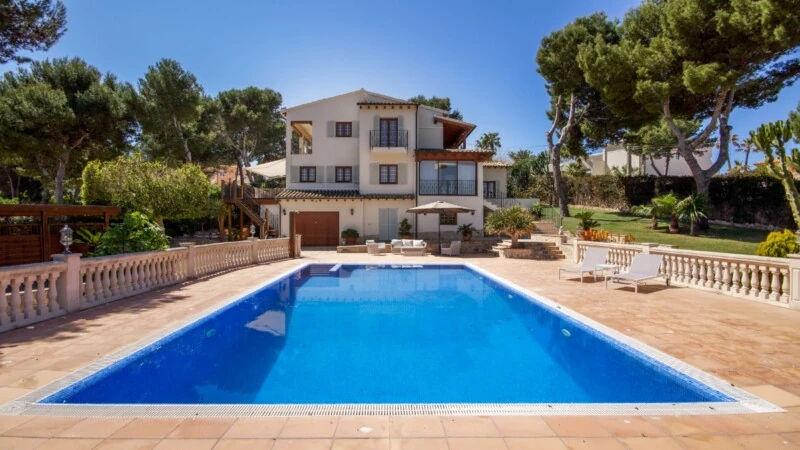 Villa in El Toro - Port Adriano - Pool terrace