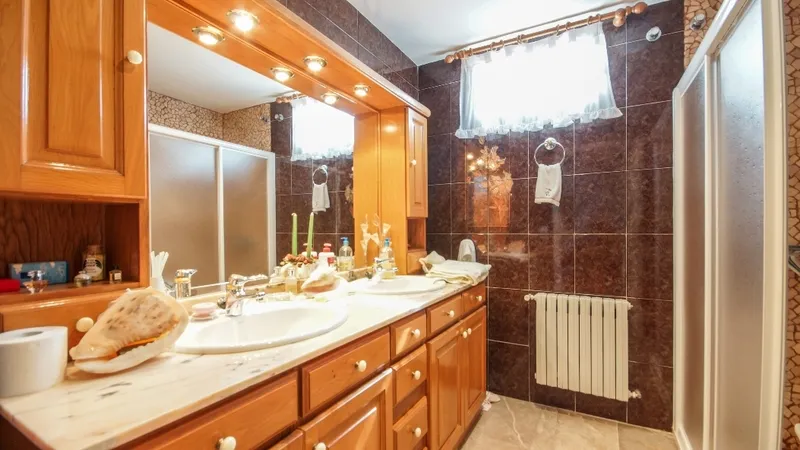 Villa in Son Gual - Bathroom