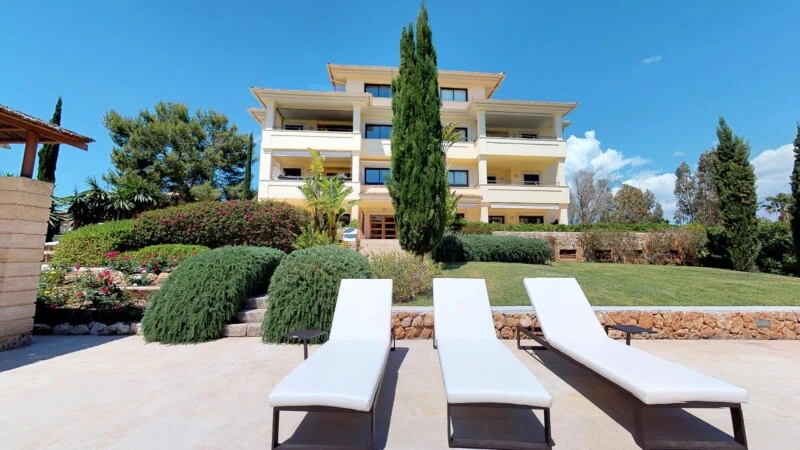 Garden Apartment in Nova Santa Ponsa - Elegant community
