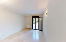Garden Apartment in Nova Santa Ponsa - Master Bedroom with terrace access