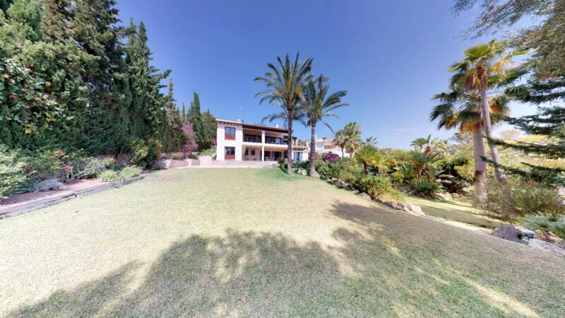 Villa in Santa Ponsa - Villa with garden