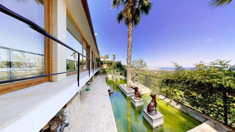 Villa in Son Vida - Spa - guest apt views