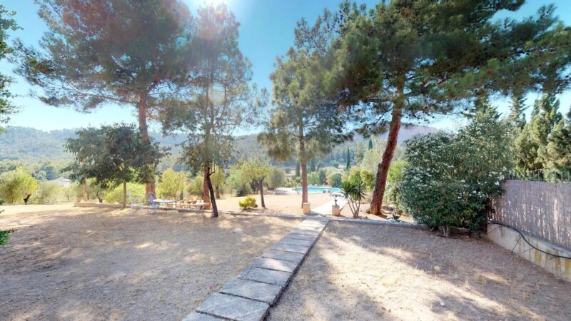 Finca in Palma de Mallorca - Level grounds