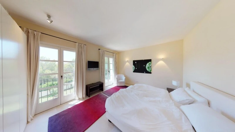 Villa in Cala Vinyes - Guest Bedroom suite 1