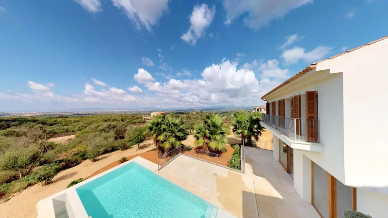 Finca in Son Gual - Upper Balcony and bedroom views