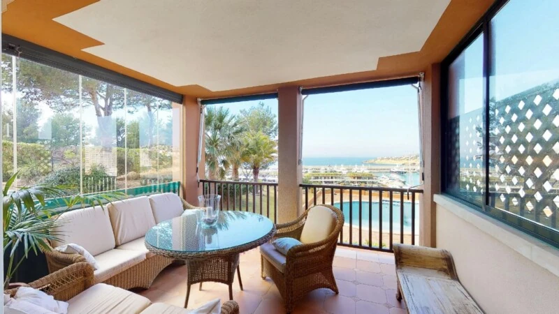 Apartment in El Toro - Port Adriano - Covered balcony with sea views