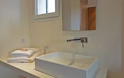 Garden Apartment in Porto Colom - front bath 001