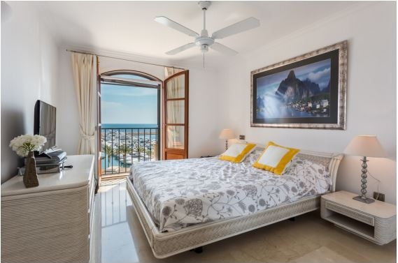 Penthouse in Puerto Portals - Bedroom