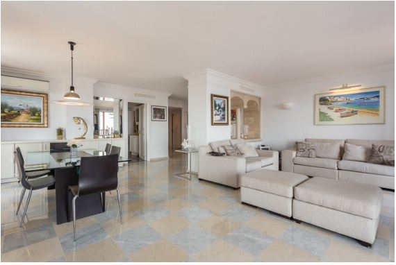 Penthouse in Puerto Portals - Living+Dining