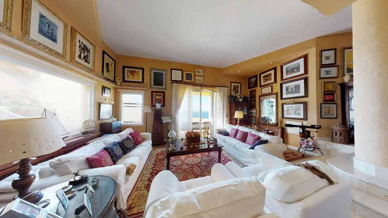 Villa in El Toro - Port Adriano - Living area with sea views