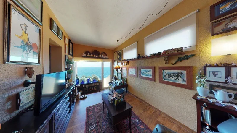 Villa in El Toro - Port Adriano - Second dining and living area