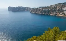 Plot in Cala Llamp - Foto view
