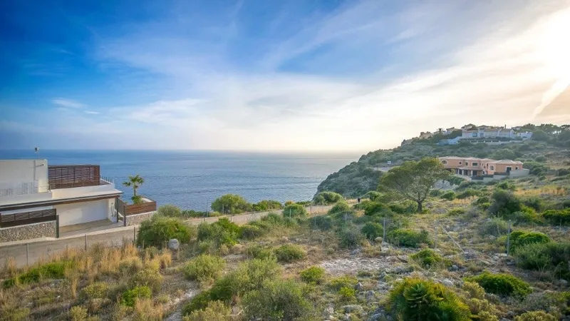 Plot in La Mola - APM_AllAboutLaMola_Links_02
