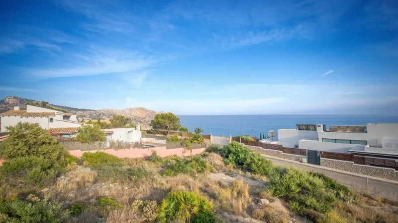 Plot in La Mola - APM_AllAboutLaMola_Links_03