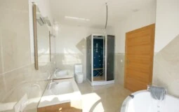 Villa in Nova Santa Ponsa - RV-Adriano-102_12_Master Bathroom