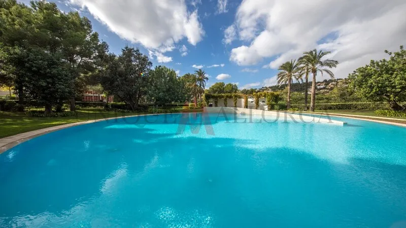 Apartment in Bendinat - Pool