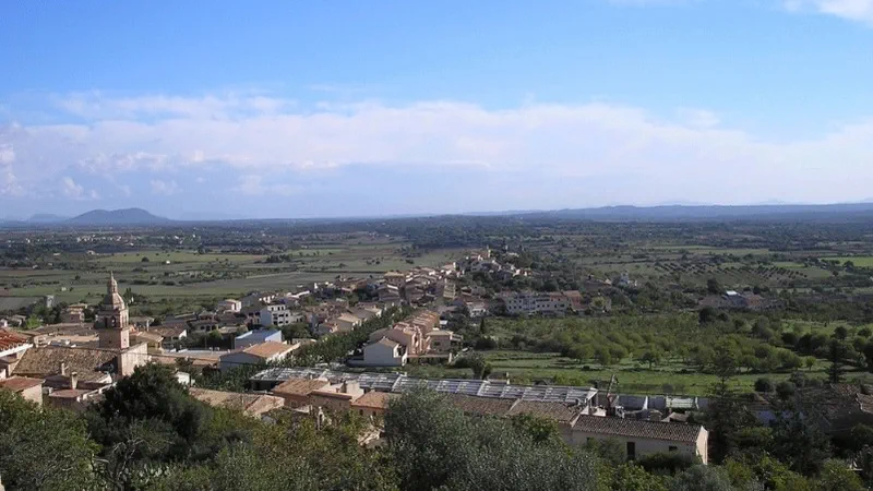 Under Construction in Santa Maria del Camí - Village