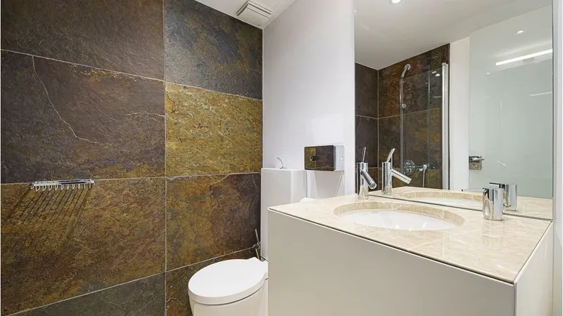 Townhouse in La Llotja - Captura11