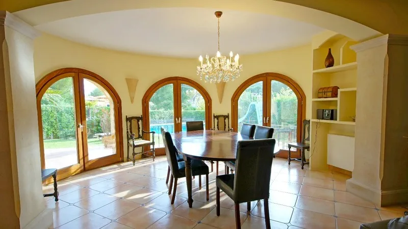 Villa in El Toro - Port Adriano - Dining Area