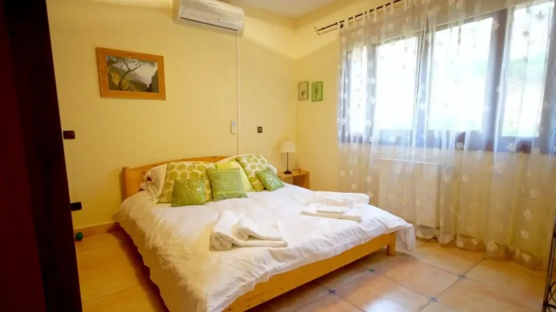 Villa in El Toro - Port Adriano - Guest Bedroom 1