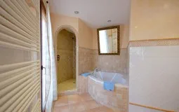 Villa in El Toro - Port Adriano - Bath and shower