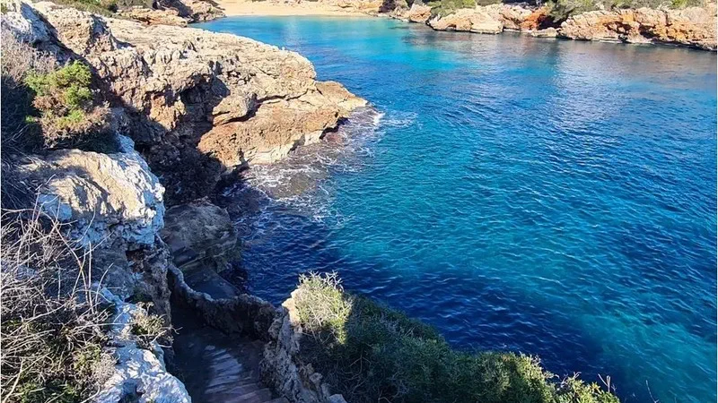 Villa in Cala Esmeralda - Captura2