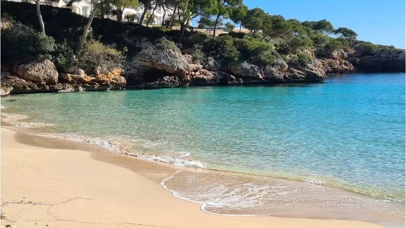 Villa in Cala Esmeralda - Captura5