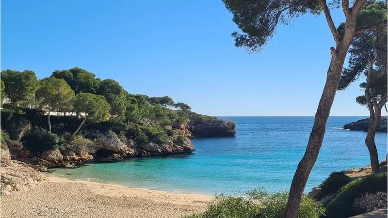 Villa in Cala Esmeralda - Captura6