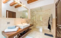 Detached Villa in Nova Santa Ponsa - Bathroom (3)