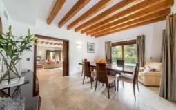 Detached Villa in Nova Santa Ponsa - Dining room