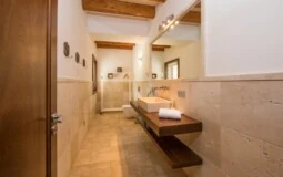 Detached Villa in Nova Santa Ponsa - Guest bathroom